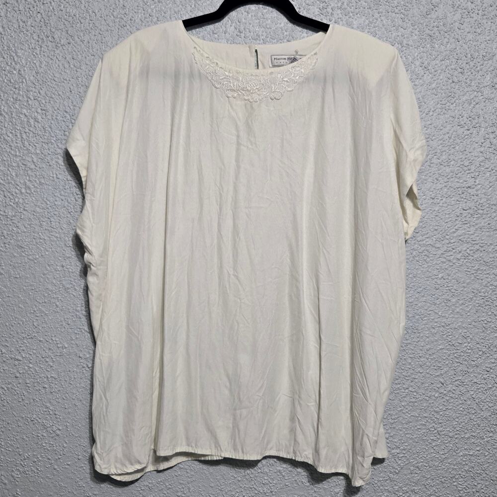Vintage Maggie Lawrence Womens Lace Neck Short Sleeve Blouse Size 22/24 Regency